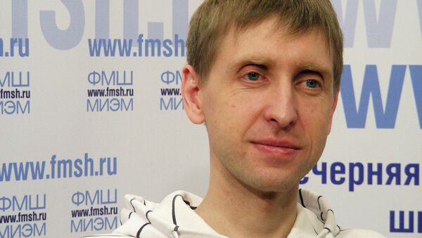 Директор ФМШ МИЭМ НИУ ВШЭ Сергей Чернацкий Директор ФМШ МИЭМ НИУ ВШЭ Сергей Чернацкий