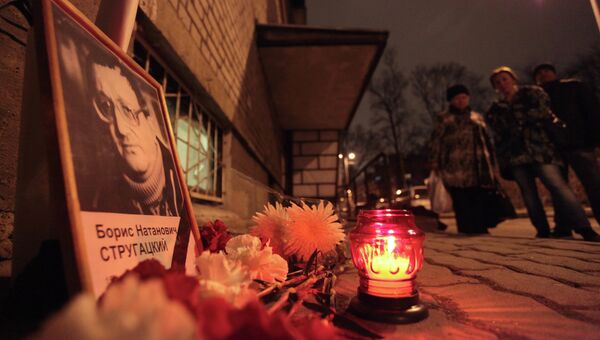 Писатель Борис Стругацкий скончался в Санкт-Петербурге Писатель Борис Стругацкий скончался в Санкт-Петербурге