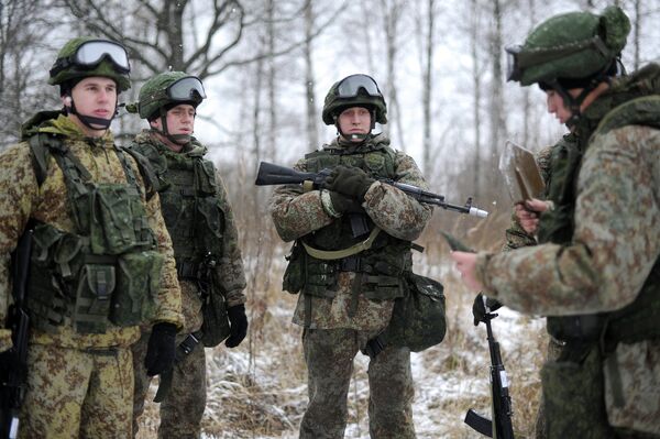 Новая боевая экипировка для военнослужащих сухопутных войск Новая боевая экипировка для военнослужащих сухопутных войск