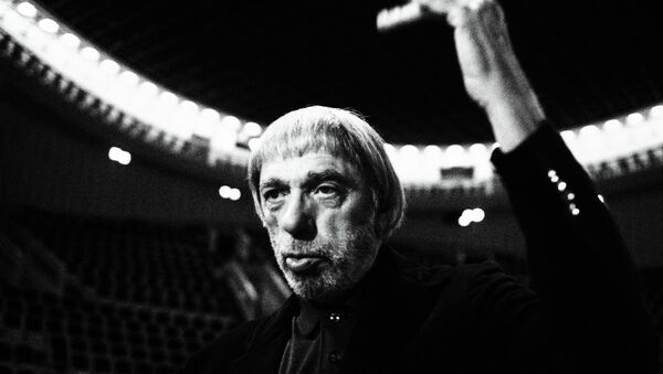 Концерт Эдуарда Артемьева. Архивное фото Концерт Эдуарда Артемьева. Архивное фото