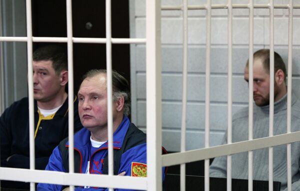Подсудимые Виталий Швецов, Александр Трунов и Андрей Иванов Подсудимые Виталий Швецов, Александр Трунов и Андрей Иванов
