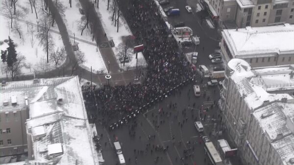 Кадры шествия оппозиции в центре Москвы, снятые с вертолета МВД Кадры шествия оппозиции в центре Москвы, снятые с вертолета МВД