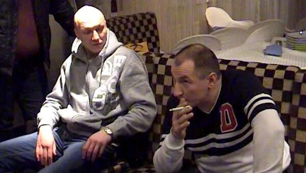Медвежонка с Паштетом задержали на воровской сходке. Съемка оперативников Медвежонка с Паштетом задержали на воровской сходке. Съемка оперативников