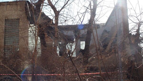 Секция спортзала забайкальского погрануправления рухнула в Чите Секция спортзала забайкальского погрануправления рухнула в Чите