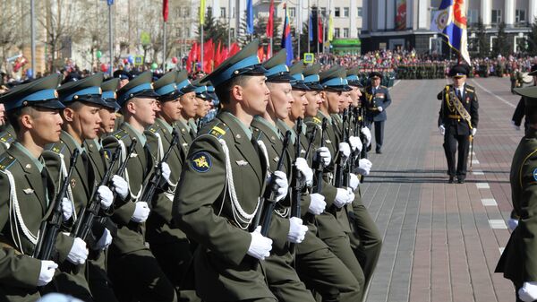 В Улан-Удэ впервые прошел парад Победы с участием военных из Монголии