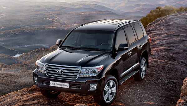 Автомобиль Toyota Land Cruiser Автомобиль Toyota Land Cruiser