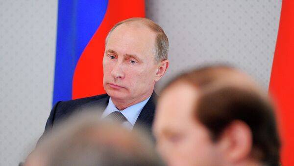 В.Путин провел совещание по развитию ОСК В.Путин провел совещание по развитию ОСК