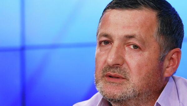 Отец Ибрагима Тодашева Абдулбаки Тодашев. Архивное фото Отец Ибрагима Тодашева Абдулбаки Тодашев. Архивное фото
