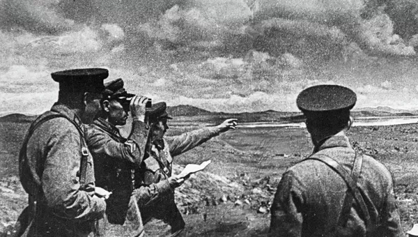 Советские командиры на берегу озера Хасан во время вторжения японских войск. Архив