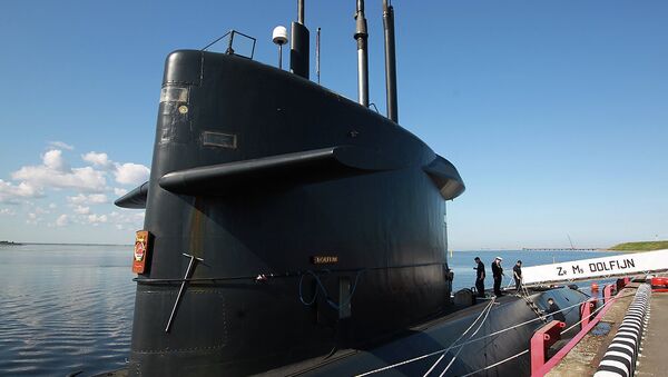 Голландская дизель-электрическая подводная лодка Hr.Ms. Dolfijn на МВМС в Петербурге Голландская дизель-электрическая подводная лодка Hr.Ms. Dolfijn на МВМС в Петербурге