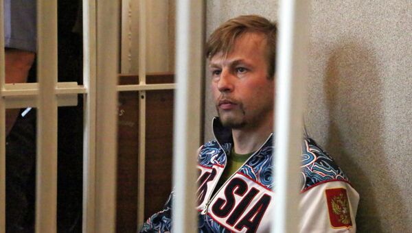 Арест мэра Ярославля Евгения Урлашова. Архивное фото Арест мэра Ярославля Евгения Урлашова. Архивное фото