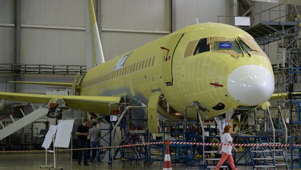 Сборка самолетов Sukhoi Superjet. Архивное фото Сборка самолетов Sukhoi Superjet. Архивное фото