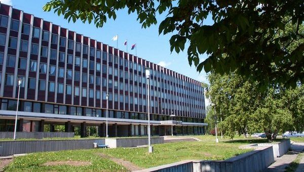 Здание администрации Петрозаводского городского округа и Петрозаводского городского Совета Здание администрации Петрозаводского городского округа и Петрозаводского городского Совета