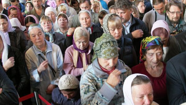 Освящение церкви Успения Пресвятой Богородицы Введенского подворья монастыря Оптина пустынь. Фото с места события Освящение церкви Успения Пресвятой Богородицы Введенского подворья монастыря Оптина пустынь. Фото с места события