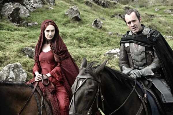 Сериал Игра престолов. Мелисандра и Станнис Баратеон Сериал Игра престолов. Мелисандра и Станнис Баратеон