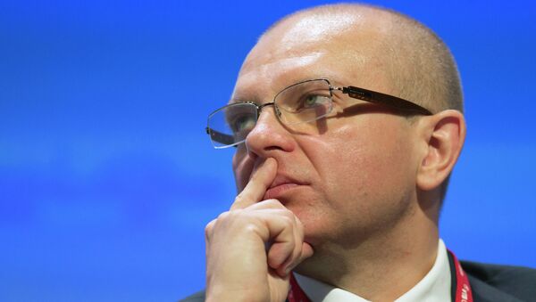 Первый заместитель президента-председателя правления ОАО Банк ВТБ Юрий Соловьев на форуме ВТБ Капитал РОССИЯ ЗОВЕТ! в Москве Первый заместитель президента-председателя правления ОАО Банк ВТБ Юрий Соловьев на форуме ВТБ Капитал РОССИЯ ЗОВЕТ! в Москве