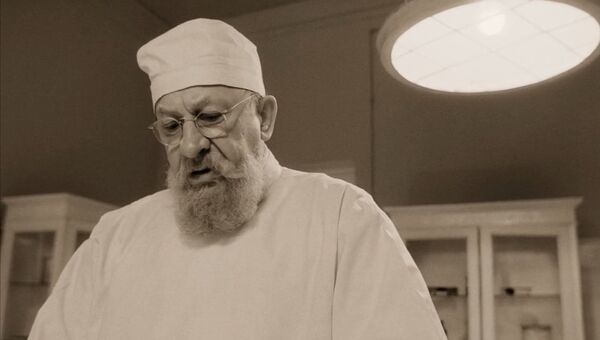 Евгений Евстигнеев в роли проф. Преображенского к/ф Собачье сердце Евгений Евстигнеев в роли проф. Преображенского к/ф Собачье сердце