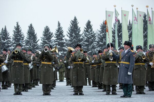 Парад, посвященный 70-летию освобождения Ленинграда от блокады Парад, посвященный 70-летию освобождения Ленинграда от блокады