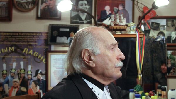Актер Театра Российской Армии Владимир Зельдин. Архивное фото Актер Театра Российской Армии Владимир Зельдин. Архивное фото