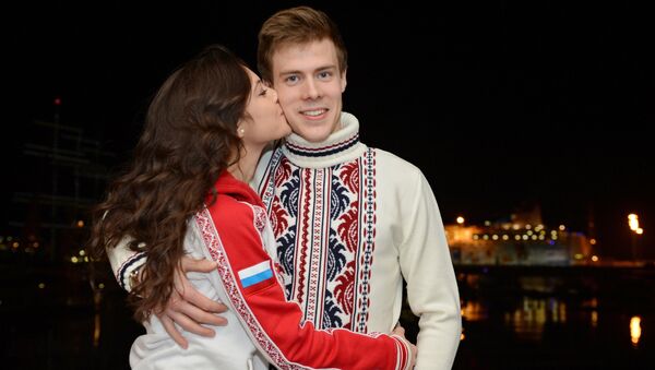 Российский фигуристы Елена Ильиных и Никита Кацалапов в корпоративном доме Боско Российский фигуристы Елена Ильиных и Никита Кацалапов в корпоративном доме Боско