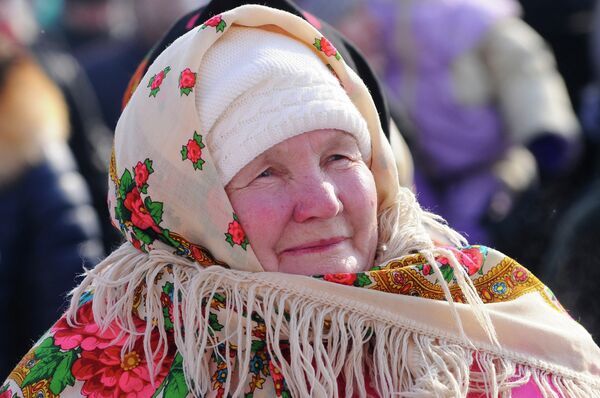 Падение снежного городка или масленичные забавы красноярцев Падение снежного городка или масленичные забавы красноярцев
