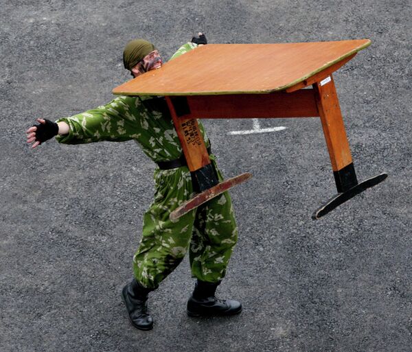 Военный Военный