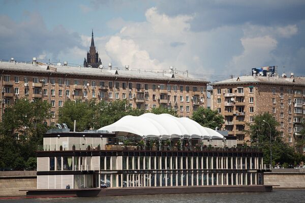 Самые яркие дебаркадеры Москвы-реки Самые яркие дебаркадеры Москвы-реки