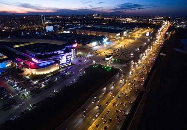 Города России. Красногорск. Торгово-выставочный центр Крокус Сити Города России. Красногорск. Торгово-выставочный центр Крокус Сити