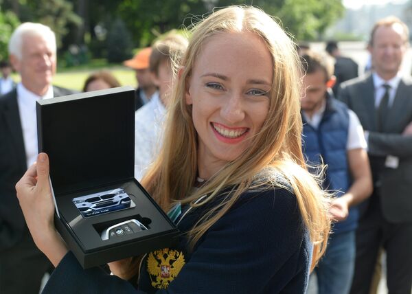 Чемпионка Игр XXXI Олимпиады по синхронному плаванию Влада Чигирева Чемпионка Игр XXXI Олимпиады по синхронному плаванию Влада Чигирева