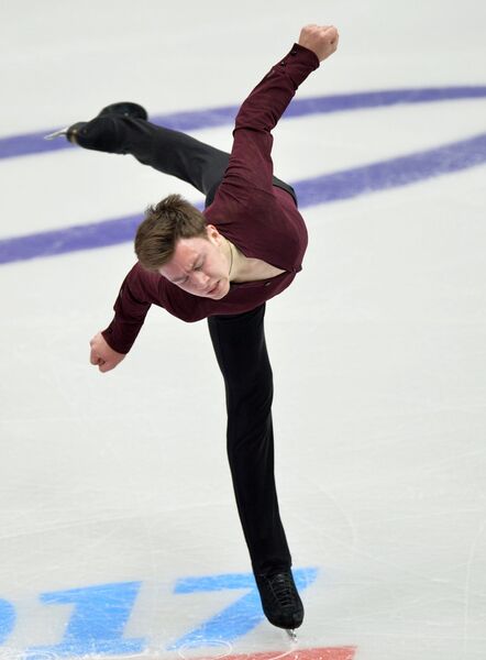 Дмитрий Алиев Дмитрий Алиев