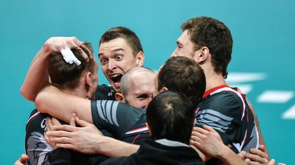 Волейболисты Белогорья радуются победе
