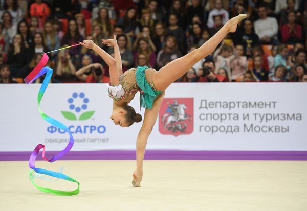 Арина Аверина (Россия) Арина Аверина (Россия)