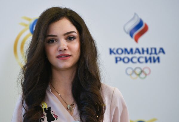 Двукратная чемпионка мира и Европы Евгения Медведева Двукратная чемпионка мира и Европы Евгения Медведева