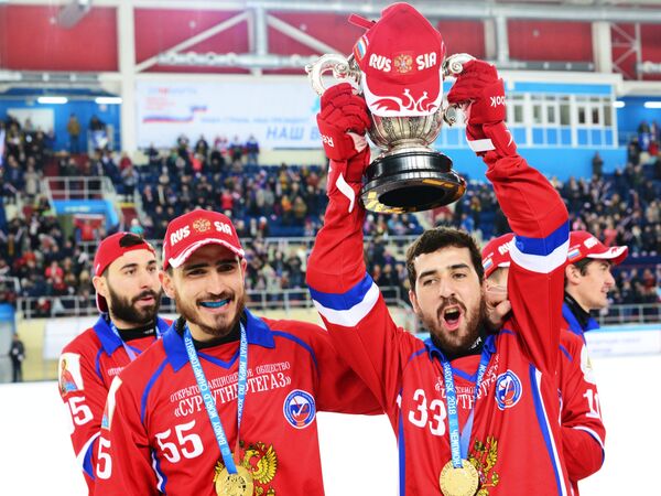 Игроки сборной России по хоккею с мячом Игроки сборной России по хоккею с мячом