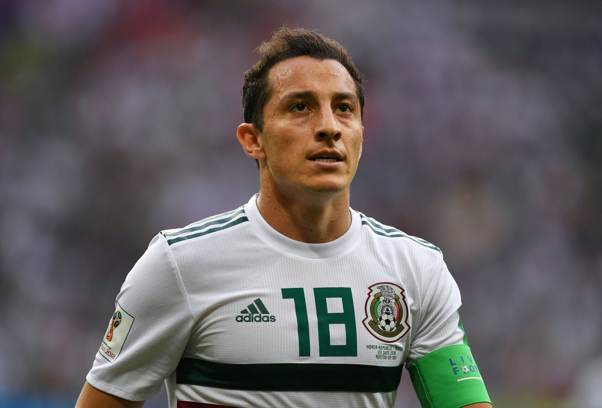 Андрес гуардадо футболист бетис. Андрес гуардадо футболист. Гуардадо мексика. Андрес иньеста барселона 2018. Андрес гуардадо.