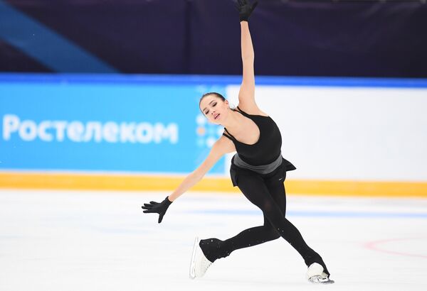Алина Загитова Алина Загитова