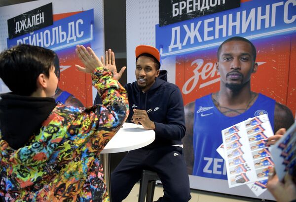 Игрок баскетбольного клуба Зенит Брендон Дженнингс Игрок баскетбольного клуба Зенит Брендон Дженнингс