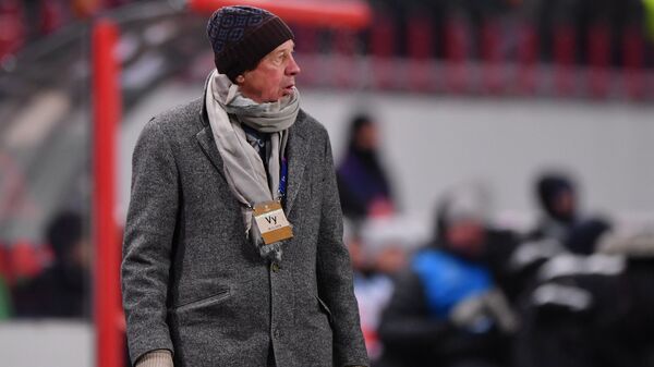 Главный тренер Локомотива Юрий Сёмин Главный тренер Локомотива Юрий Сёмин