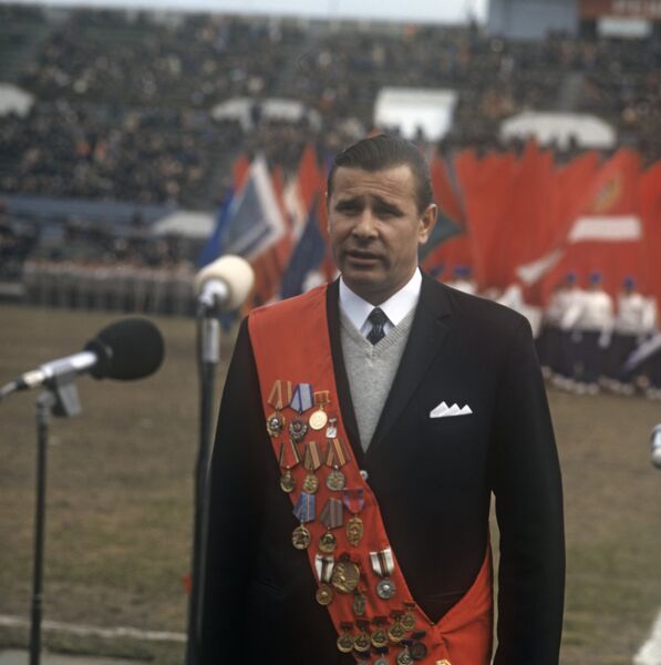 Лев Яшин Лев Яшин