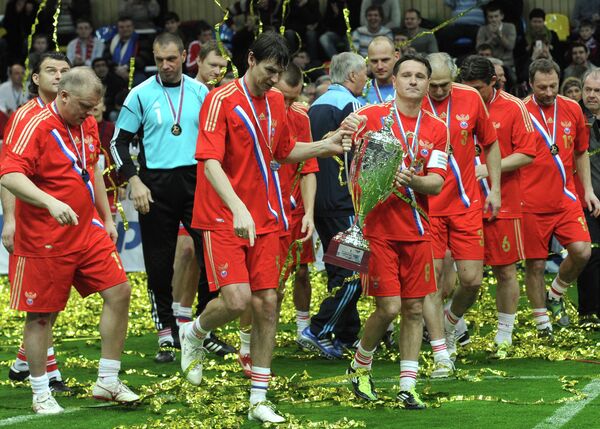Футбол. Кубок Легенд - 2013. Второй день Футбол. Кубок Легенд - 2013. Второй день