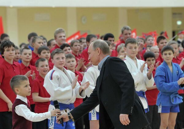 В.Путин посетил центр образования Самбо-70 В.Путин посетил центр образования Самбо-70