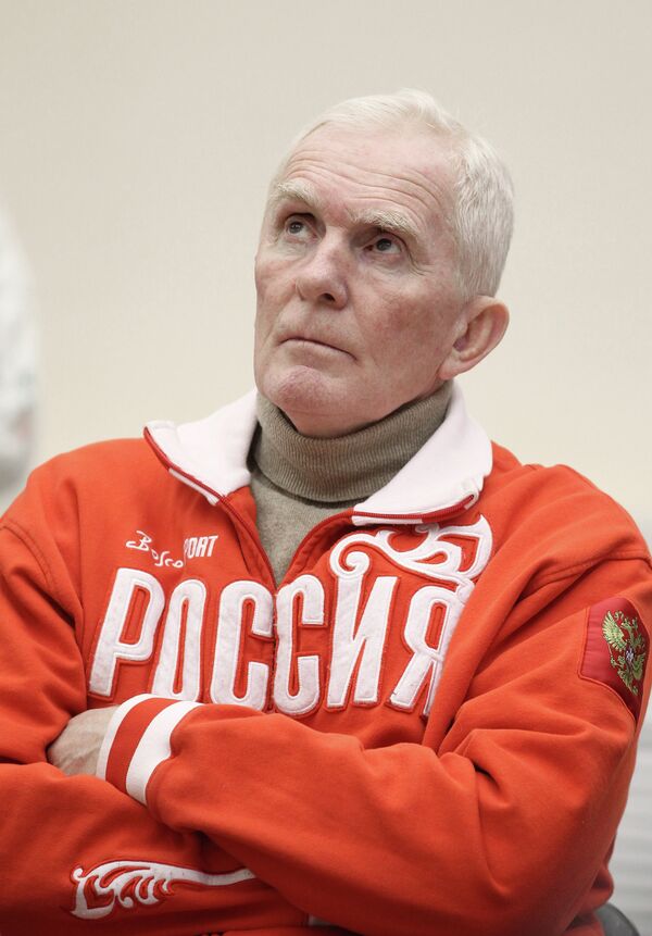 Олимпийский чемпион Александр Пашков на пресс-конференции Олимпийский чемпион Александр Пашков на пресс-конференции
