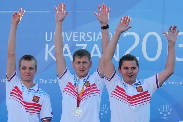 Александр Алиференко, Леонид Екимов, Дмитрий Брайко (слева направо) Александр Алиференко, Леонид Екимов, Дмитрий Брайко (слева направо)