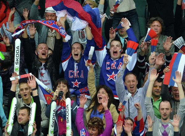 Болельщики сборной России Болельщики сборной России