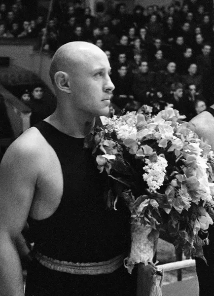 Советский боксер Н.Королев