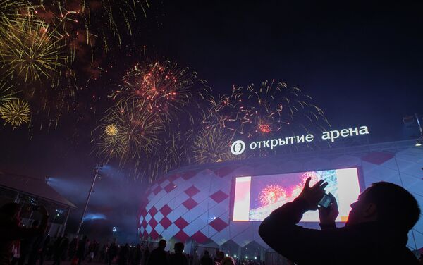 Салют над стадионом Открытие Арена Салют над стадионом Открытие Арена