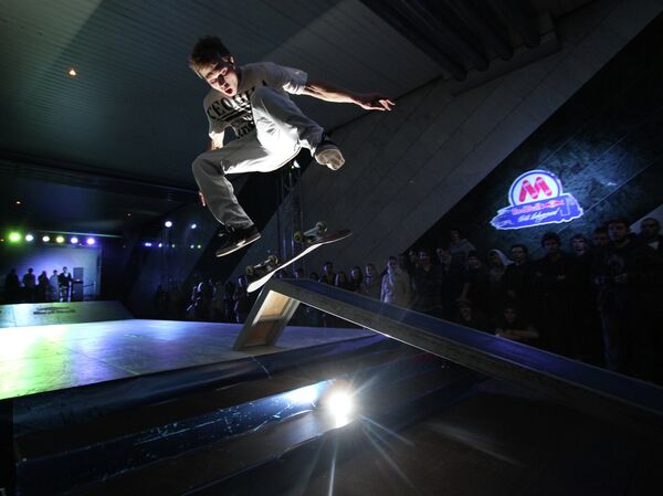 Участники первого чемпионата по скейтбордингу Red Bull Skate Underground Участники первого чемпионата по скейтбордингу Red Bull Skate Underground