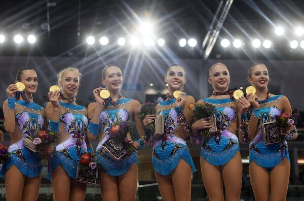 Спортсменки сборной России по художественной гимнастике Спортсменки сборной России по художественной гимнастике