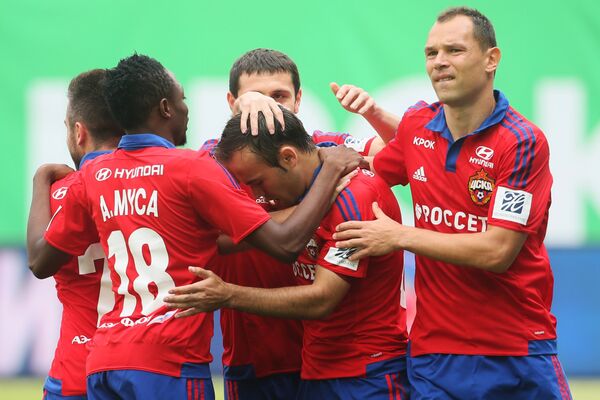 Игроки ЦСКА Ахмед Муса, Бибрас Натхо, Алан Дзагоев и Сергей Игнашевич (слева направо) Игроки ЦСКА Ахмед Муса, Бибрас Натхо, Алан Дзагоев и Сергей Игнашевич (слева направо)