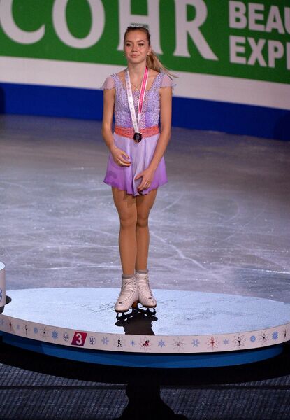 Елена Радионова Елена Радионова